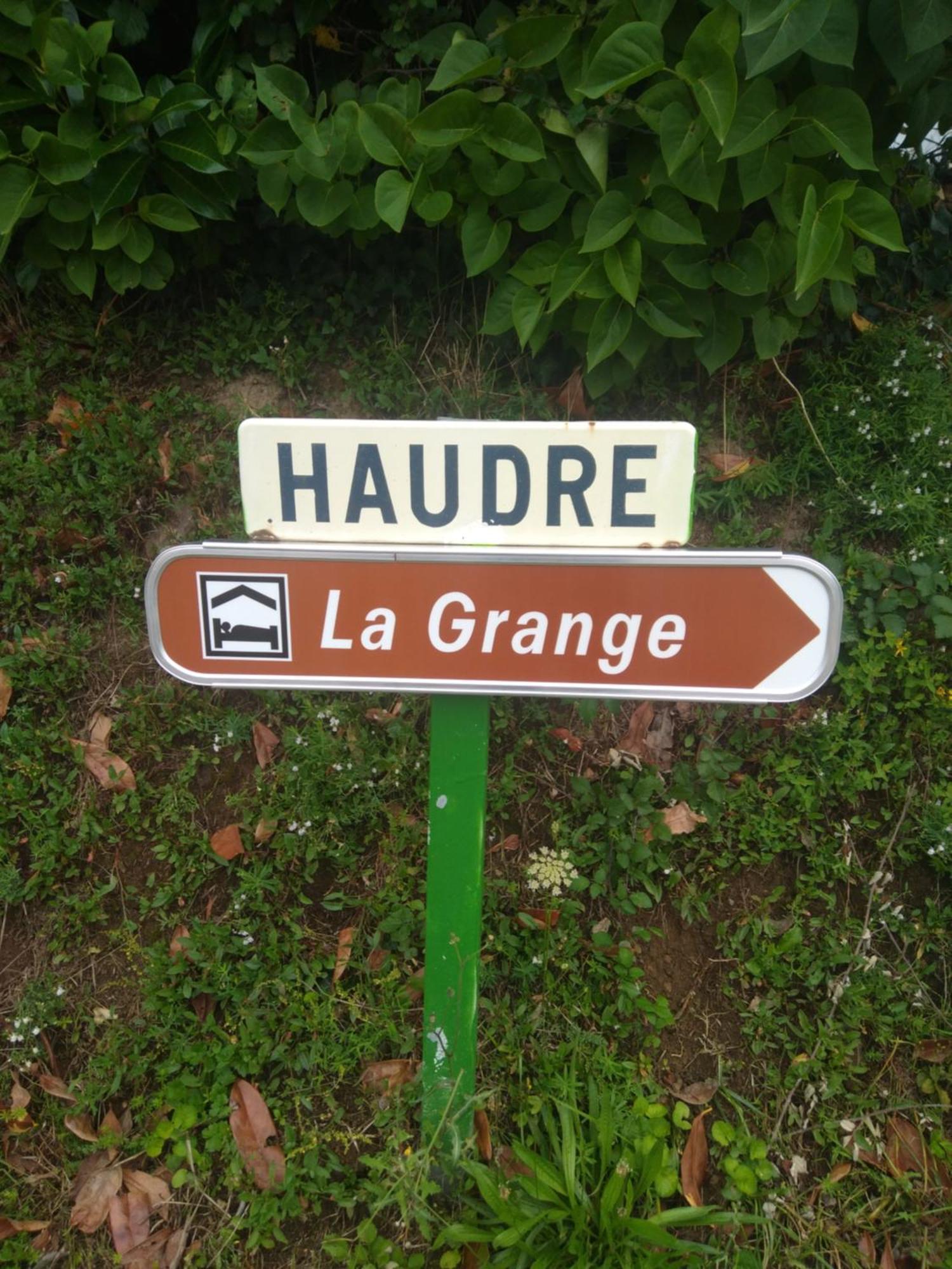 La Grange Gites Saint-Calais-du-Desert Extérieur photo